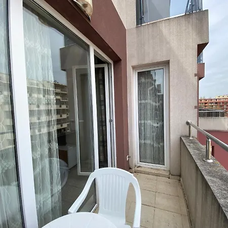 Private Cozy Admiral Plaza A 10 Apartament *