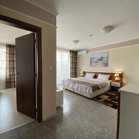 Private Cozy Admiral Plaza A 10 Słoneczny Brzeg