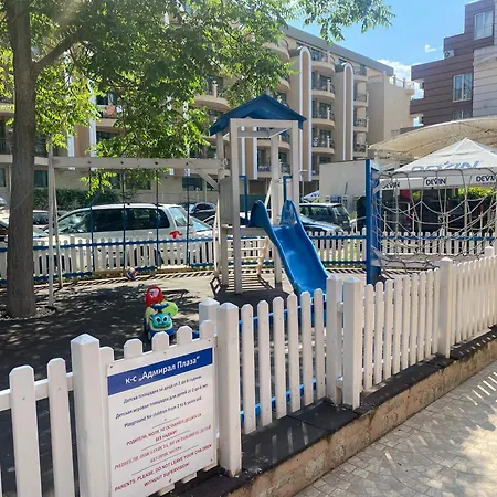Private Cozy Admiral Plaza A 10 *